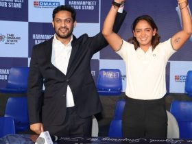 L to R Mohit Goel (MD Omaxe) _Harmanpreet Kaur
