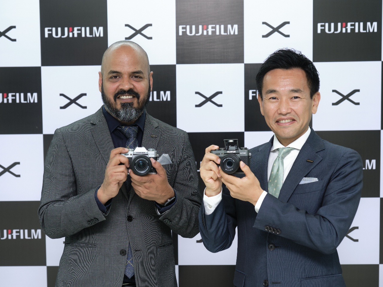 FUJIFILM