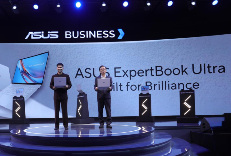 Raj Shamani Founder and Host Podcast Figuring Out With Raj Shamani and Mr Samson Hu Global Co-CEO ASUS